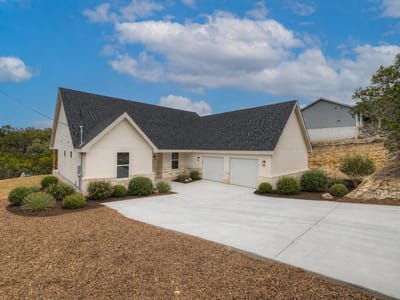 Property photo 2 at 328 Compass Rose - 3 bed 3 bath home