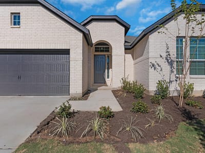 Living area at 328 Ridgewell LOOP - 3 bed 2 bath home