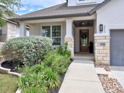 Living area at 328 Saturnia DR - 4 bed 3 bath home