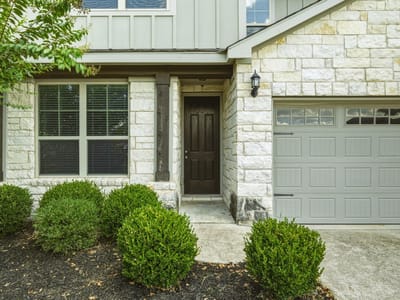 Property photo 3 at 329 Bonnet BLVD - 4 bed 2 bath home