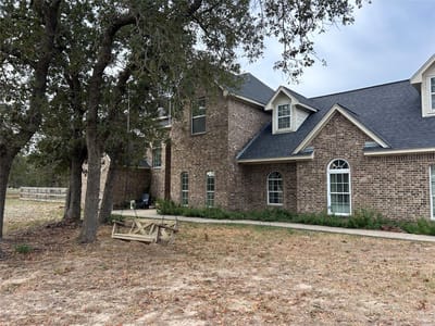 Photo 2 of 32 at 329 Flash CIR - 4 bed 3 bath home