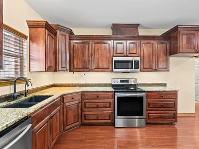 Kitchen at 330 Arbors CIR - 5 bed 3 bath home