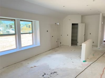 Photo 3 of 25 at 330 Mustang BND - 4 bed 3 bath home