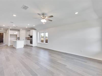 Photo 5 of 25 at 330 Mustang BND - 4 bed 3 bath home