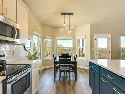 Property photo 4 at 330 Southwind RD - 3 bed 2 bath home