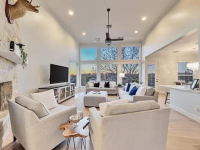 Property photo 4 at 3300 Constitution DR - 6 bed 4 bath home