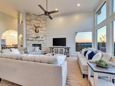 Property photo 5 at 3300 Constitution DR - 6 bed 4 bath home