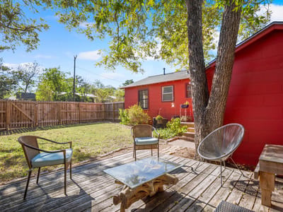 Property photo 5 at 3301 Robinson Ave - 2 bed 1 bath home