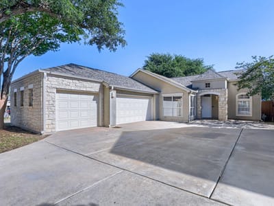 Kitchen at 3302 Ross CV - 3 bed 2 bath home