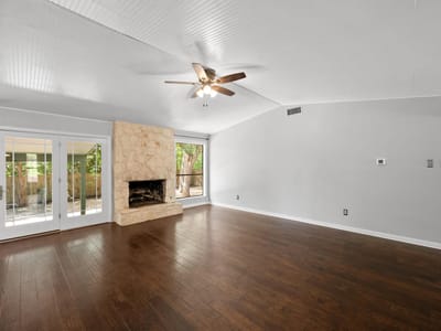 Primary bedroom at 3303 Sanderling TRL - 3 bed 2 bath home