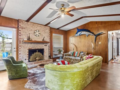 Property photo 2 at 3304 Whitepine DR - 3 bed 2 bath home
