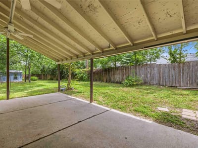 Bathroom at 3305 Dolphin DR - Southridge Sec 04, Austin, TX