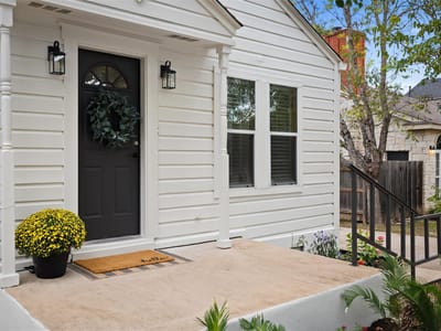 Property photo 4 at 3306 Dalton ST - 2 bed 2 bath home