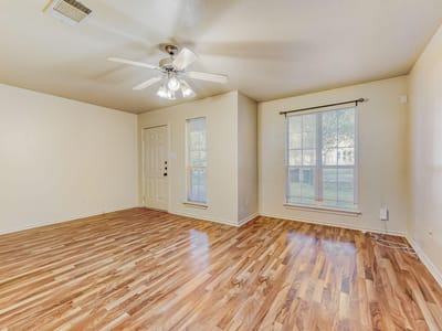 Kitchen at 3309 Robinson Ave Unit #B - 2 bed 1 bath home