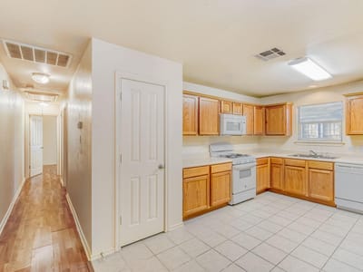 Bathroom at 3309 Robinson Ave Unit #B - 2 bed 1 bath home