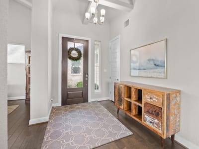 Kitchen at 331 Linden LOOP - 4 bed 3 bath home