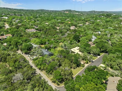 Property photo 4 at 3311 Gentry DR - Ridgewood Village Sec 04, West Lake Hills, TX
