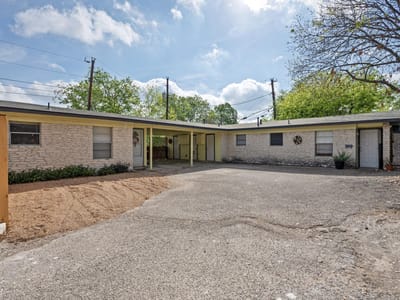 Kitchen at 3313 S Oak DR - Southridge Sec 01, Austin, TX