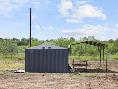 Property photo 5 at 3315 Dry Creek RD - Gonzales Place, Lockhart, TX