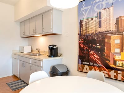 Living area at 3316 Guadalupe St Unit #306 - 1 bed 1 bath home