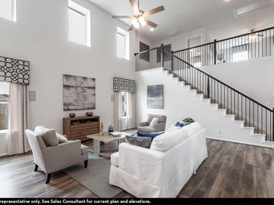 Primary bedroom at 333 Begonia ST - 5 bed 4 bath home