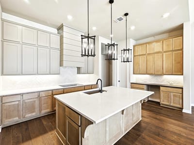 Primary bedroom at 333 Tumbling Creek RUN - 4 bed 3 bath home