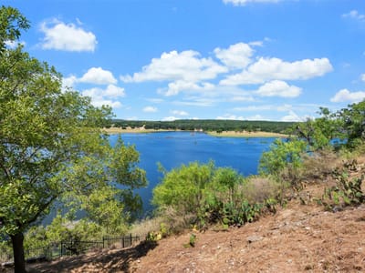 Property photo 4 at 335 Harbor DR - Ridge Harbor, Spicewood, TX