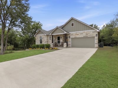 Property photo 3 at 337 Nene LN - 3 bed 3 bath home
