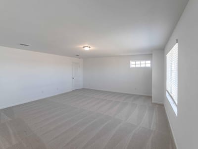 Living area at 337 Yosemite DR - 4 bed 2 bath home