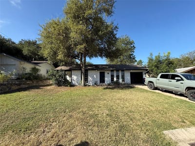 Property photo 2 at 3401 Thomas Kincheon ST - 3 bed 1 bath home