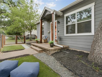 Property photo 3 at 3403 King ST - 2 bed 1 bath home