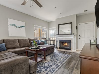 Living area at 3404 American Dr Unit #2208 - 1 bed 1 bath home