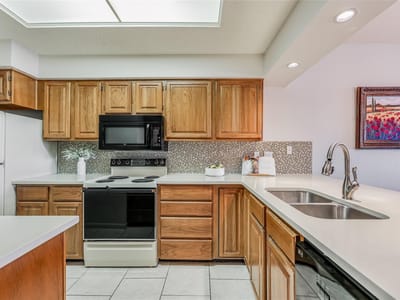 Photo 4 of 21 at 3404 American DR Unit #3224 - 2 bed 2 bath home