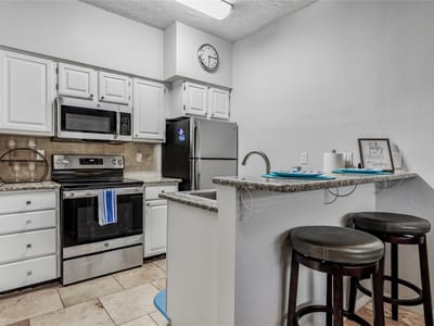 Property photo 4 at 3404 American DR Unit #3300 - 1 bed 1 bath home
