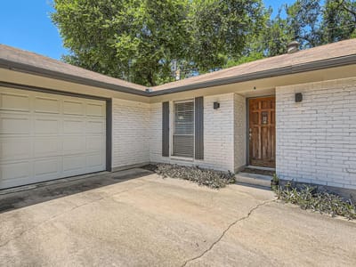 Primary bedroom at 3404 South Oak Dr - Southridge Sec 01, Austin, TX