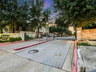 Primary bedroom at 3406 Menchaca Rd Unit #21 - 2 bed 2 bath home