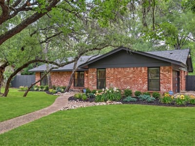 Kitchen at 3406 Spotted Horse TRL - 4 bed 2 bath home