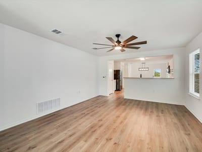 Property photo 4 at 3409 Sand Dunes Ave - 3 bed 2 bath home