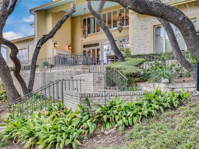 Property photo 2 at 3418 Mount Bonnell CIR - 4 bed 4 bath home