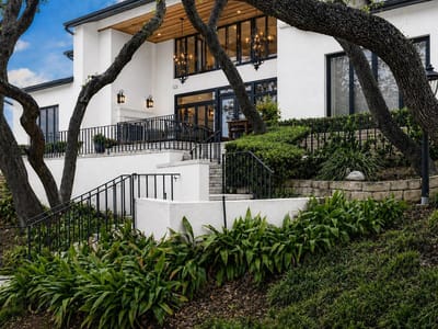 Property photo 3 at 3418 Mount Bonnell CIR - 4 bed 4 bath home