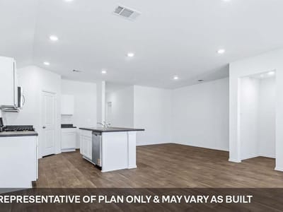 Kitchen at 342 San Juan Trl - 4 bed 2 bath home
