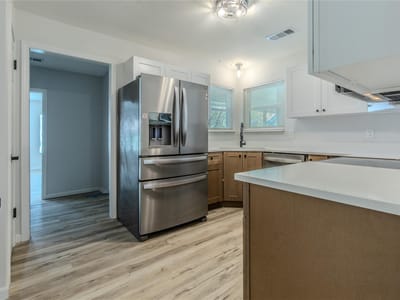 Photo 5 of 27 at 3430 Meadowhead DR - 3 bed 2 bath home