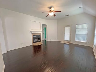 Property photo 5 at 3440 Pine Needle CIR - 4 bed 2 bath home