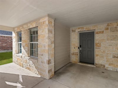 Photo 5 of 40 at 348 King Elder LN - 4 bed 2 bath home