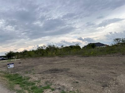 Primary bedroom at 350 Engelke Rd - East Ridge, Niederwald, TX