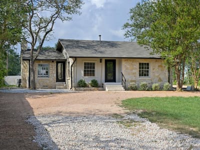 Property photo 4 at 3501 Pecan Springs RD - 2 bed 1 bath home