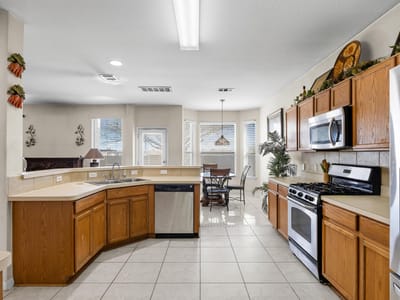 Primary bedroom at 3502 Shiraz LOOP - 4 bed 2 bath home
