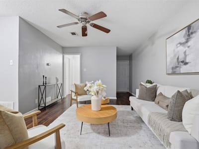 Property photo 3 at 3505 Greystone DR - 1 bed 1 bath home