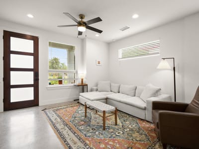 Property photo 4 at 3506 Pennsylvania Ave Unit #1 - 5 bed 4 bath home