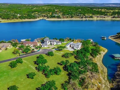 Bathroom at 3509 Kahala Sunset DR - Lakecliff On Lake Travis Sec 6, Spicewood, TX